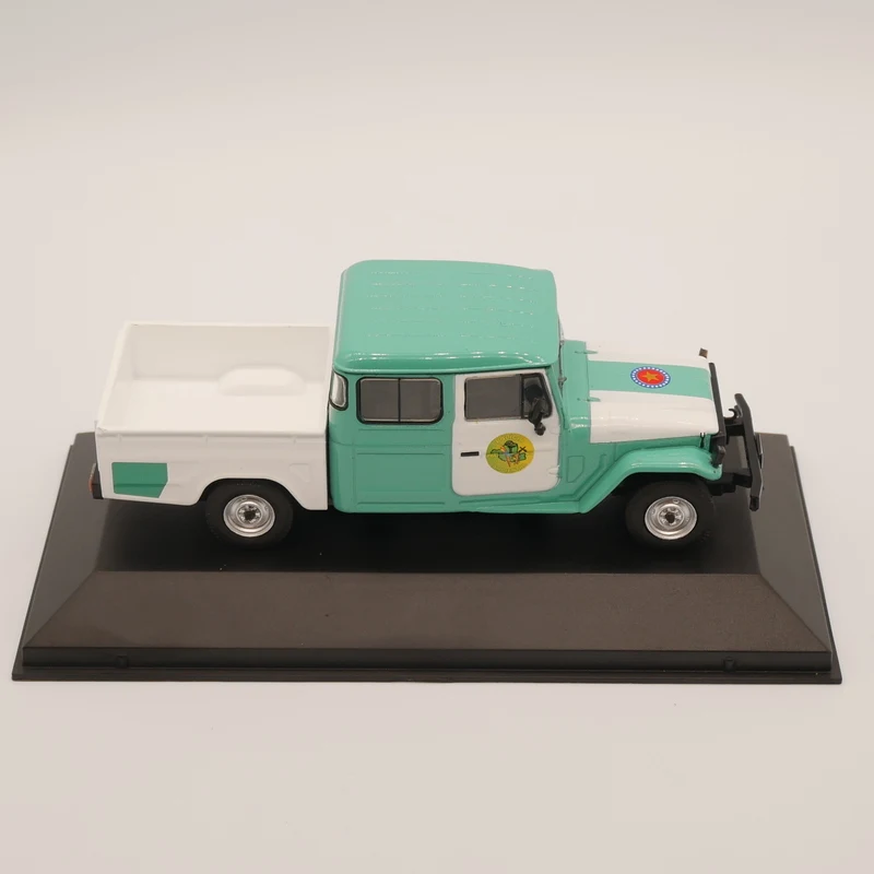 Модель автомобиля под давлением Ixo 1:43 Toyota Land Cruiser Bandeirante|Наземный транспорт| |