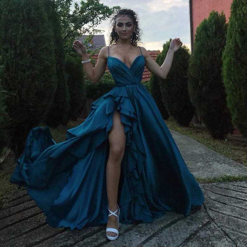Robe de bal en Satin Turquoise, élégante, col en v, à volants