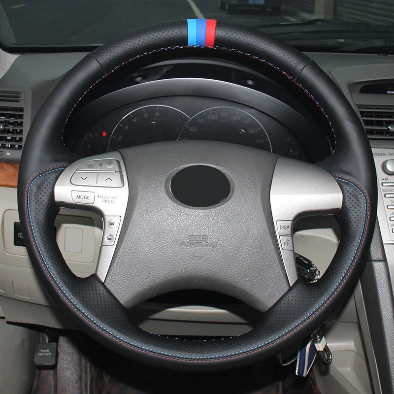 

For Toyota Highlander Carola Camry Levin REIZ RAV4 Hand stitch steering wheel cover leather fashion superior quality grip cover