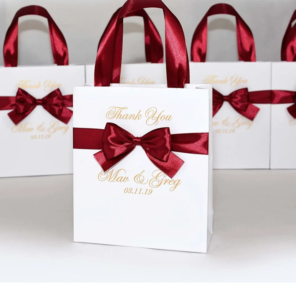 Personalized 20 Elegant Wedding Thank You Bags for guests Welcome Bag with Burgundy satin ribbon bow and Gold names | Дом и сад