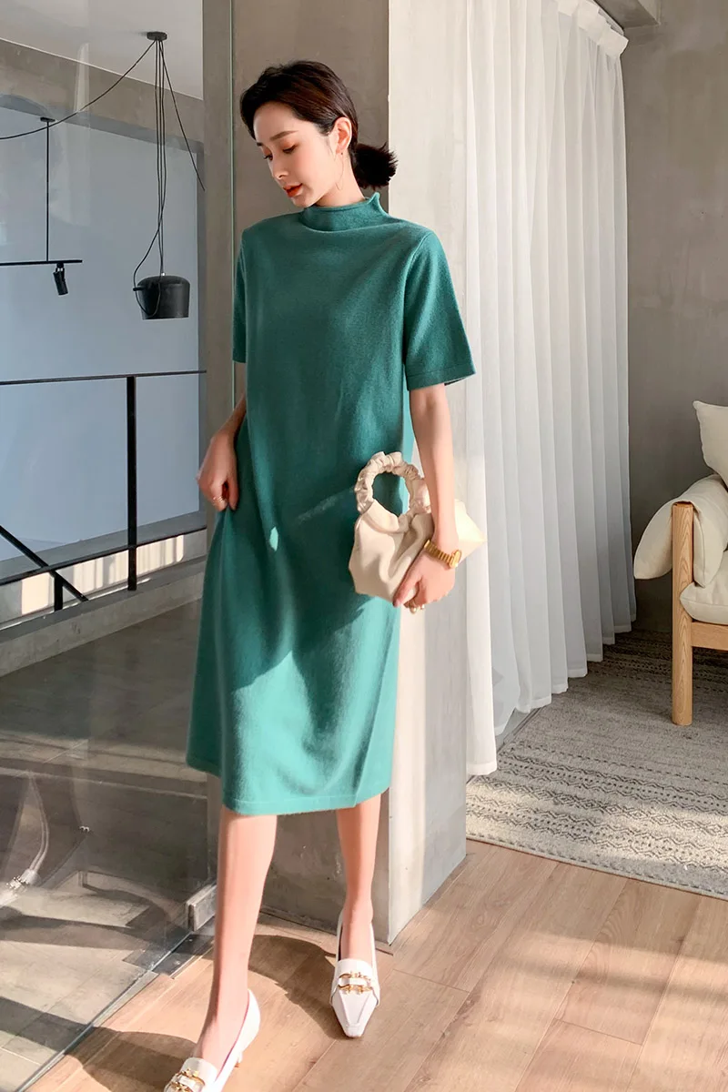 black short sleeve sweater dress