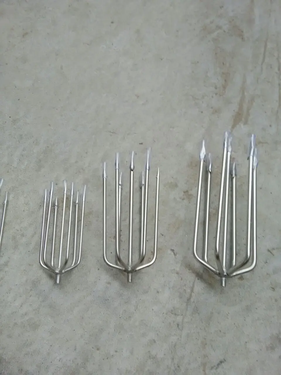 

Catch Fish Maker Stainless Steel Harpoon Fishing Gear Angling Supplies Lantern Fork 7 Tooth Harpoon