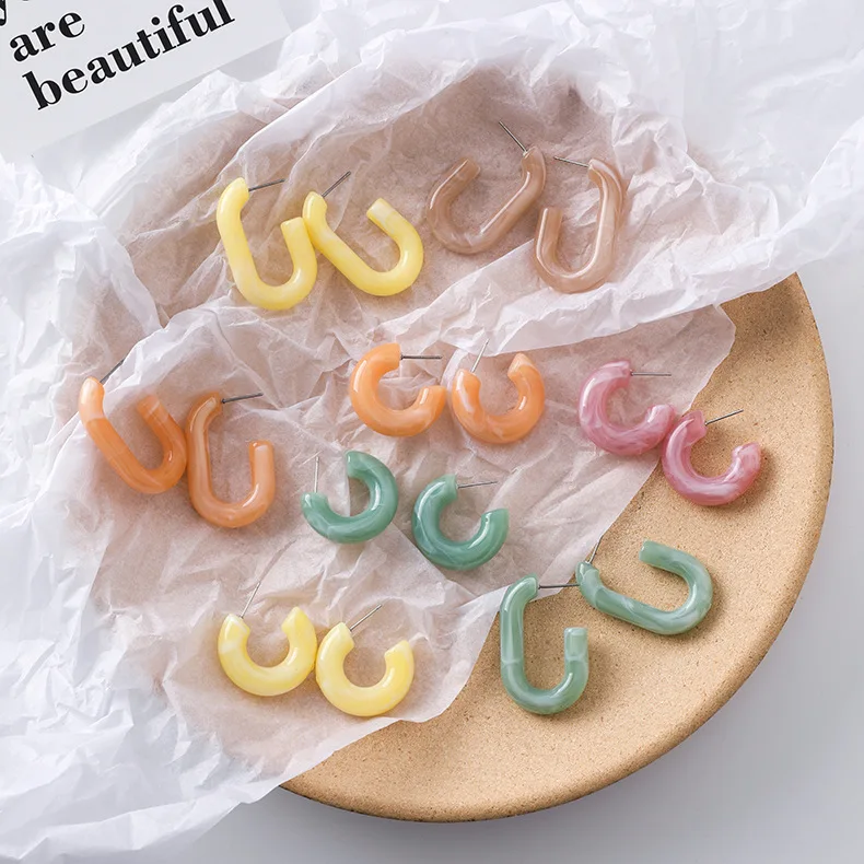 

Japanese and Korean Personality Acrylic C-shaped Women Earrings Sweet Simple Wild Geometric Earring Jewelry