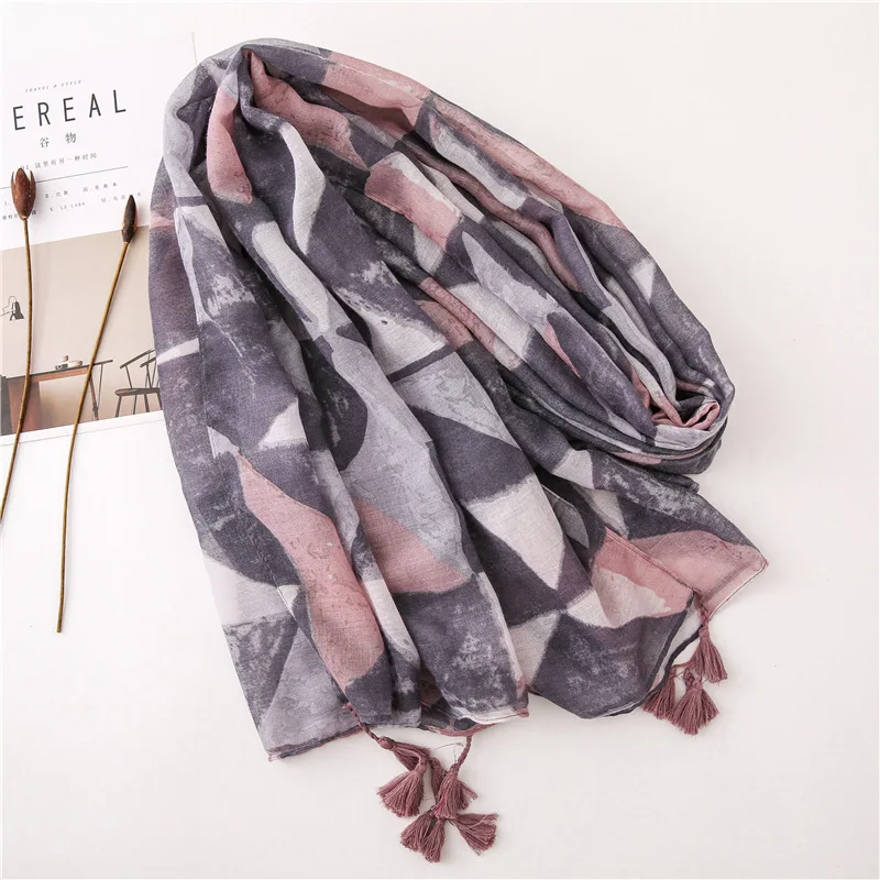 11460057706_906224695