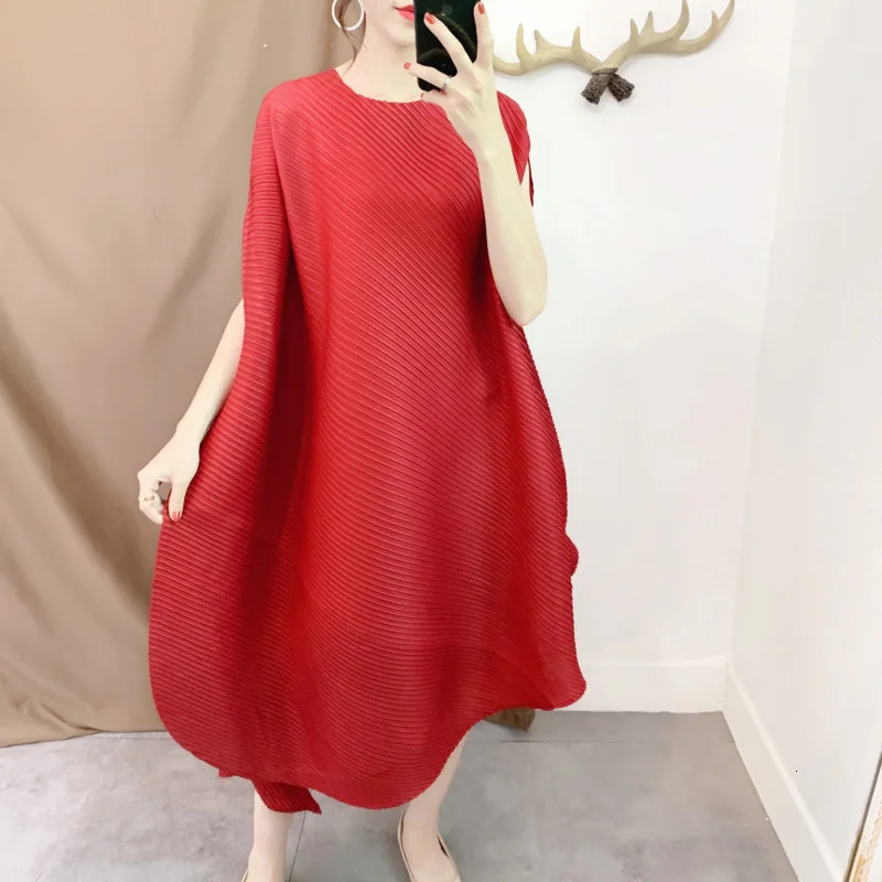 LANMREM Новое модное Плиссированное одноцветное винтажное платье до середины икры с коротким рукавом и круглым воротником AT138 - Цвет: red