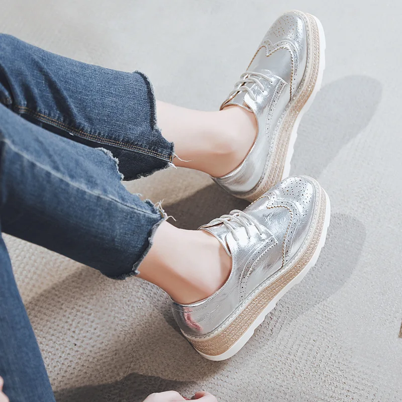 Women Hollow Out Leather Platform Oxford Flats Gold/Silver Square Toe