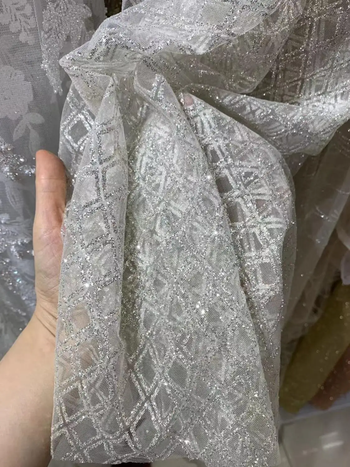 Hh018#10 ярдов/партия Серебряная блестящая клетчатая координатная сетка Роскошная клееная сетка, фатин, кружева для распиловки свадебного платья/вечерние