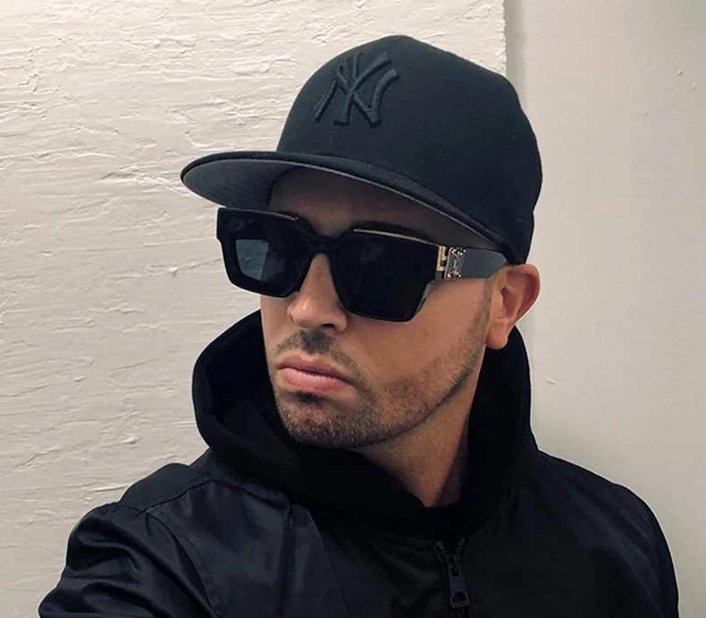 H01feca11b30b48a3bcb20c65c6ae7e62U