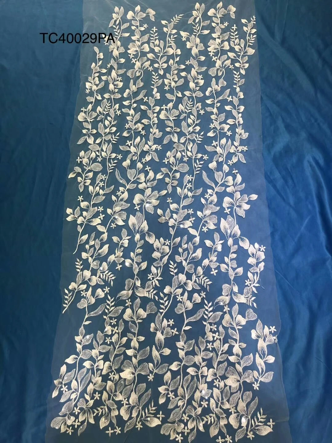 ファッション通販店 刺繍チュールレースの生地高品質のファッションアフリカフランスのネットレース生地 10 ヤード 即出荷 Signature Johaness Com