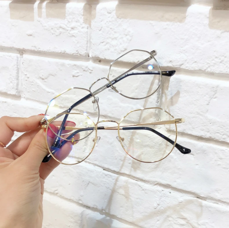 10421657363_770435616