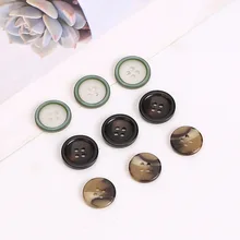 Бытовые смешанные большие кнопки Смола Кнопка круг четыре глаза Цвет DIY Равномерное пальто кнопка