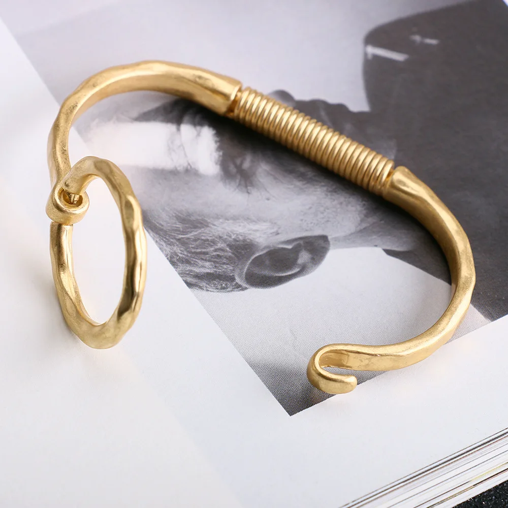 Ourania крюк Круглый нержавеющая сталь Ювелирные Изделия Модный золотой браслет для женщин браслет