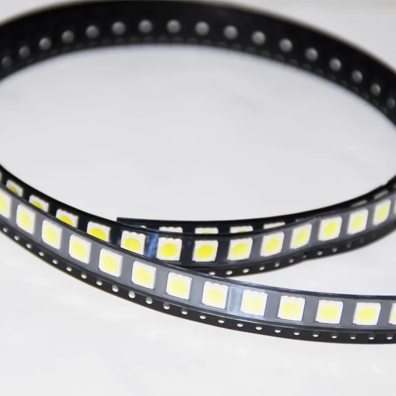 LED 5050 100 pcs  Super Bright LEDs White LED 5050 SMD Diode 12-15lm
