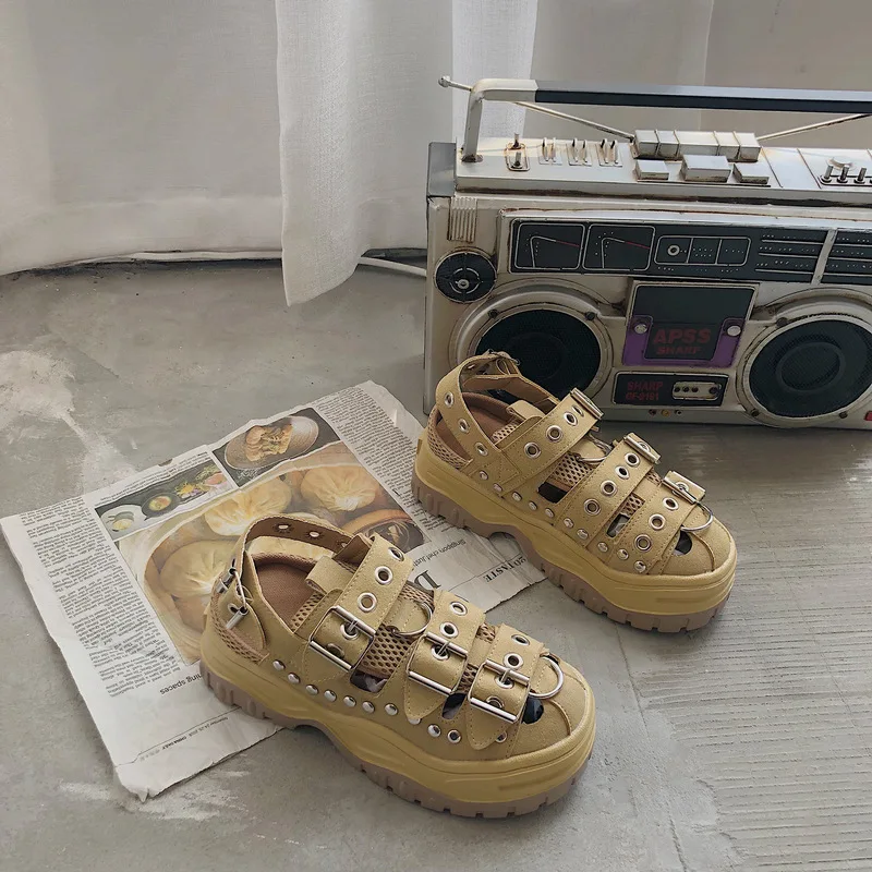 Kpop/черные, розовые, Лиза; коллекция года; сезон лето; Уличная обувь; Новинка; женские пикантные сандалии; женская повседневная обувь в стиле ретро; босоножки на толстой танкетке с открытым носком