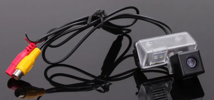 1154-R CB14-Toyota Camry XV50 2012