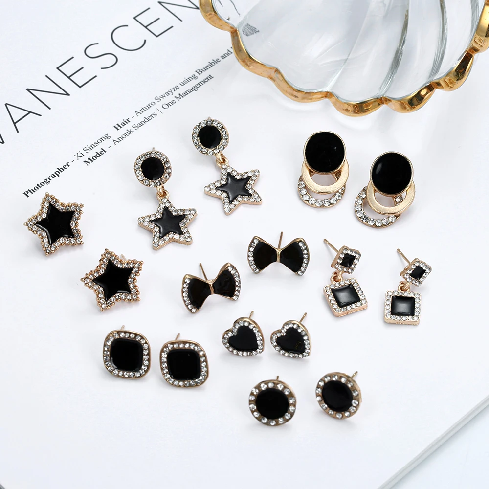 Изысканные маленькие серьги-гвоздики в виде черной звезды для женщин, золотые стразы, геометрические серьги для женщин, корейские ювелирные изделия для ушей