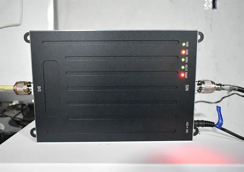 working-signal-booster1