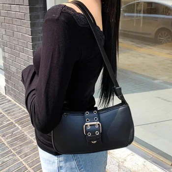 

Hipster Armpit Bag 2020 Summer New Fashion French Niche Design Stick Hand Baguette Bag Women Shoulder Bag OAEB
