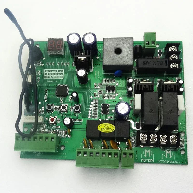 12V02
