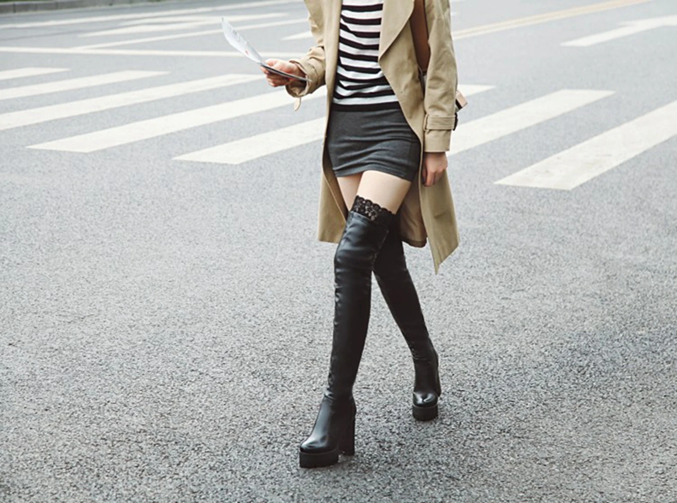 Зимние ботинки; botas mujer; женские ботинки; модные мотоциклетные ботинки Martin; Outono Inverno Botas De Couro Femininas; 8-13