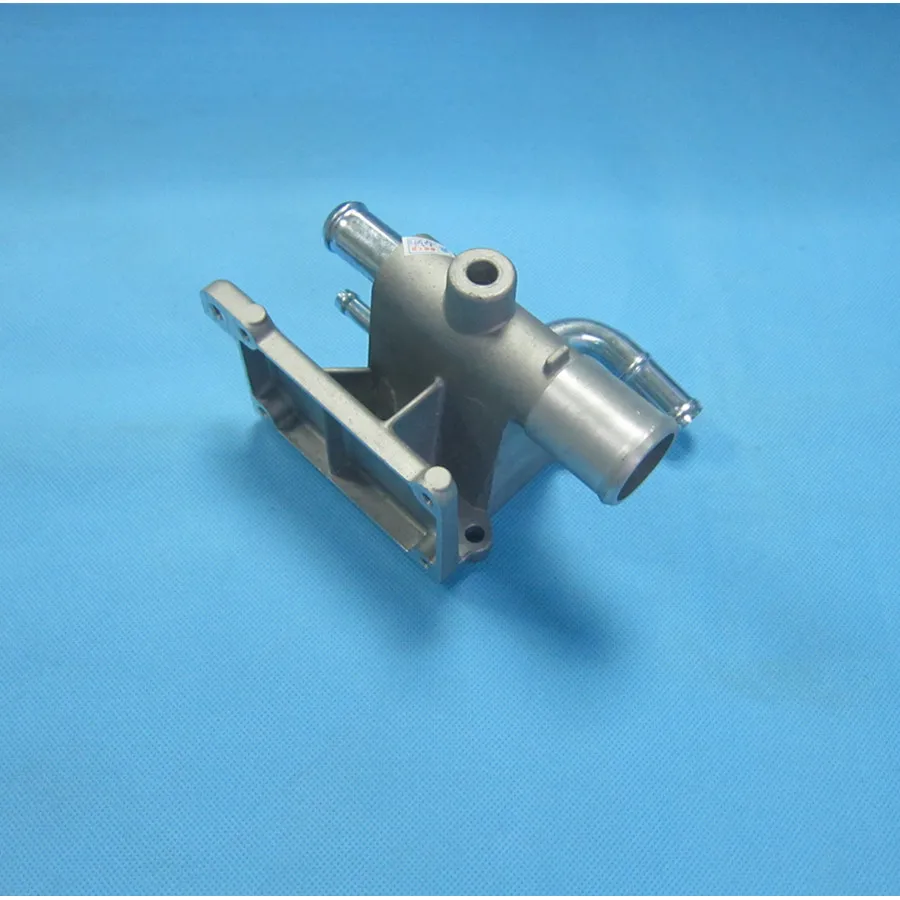 Car accessories LF01-15-17Z cooling system water outlet for Mazda 3 2.0 2005-2010 Mazda 5 6 2005-2010 2.0 2.3 8 CX7