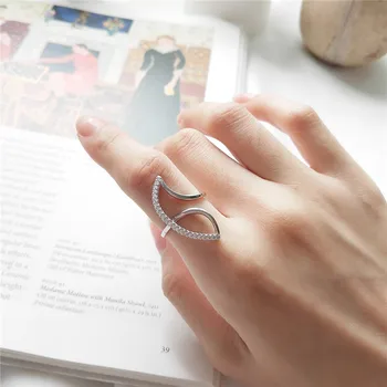 

RUIYI Real 925 Sterling Silver Women Minimalist Streamer Zircon Resplendent Rings Geometric Luxury Wedding Jewerly Niche Rings