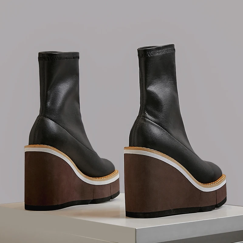 Scarpe donna/женские ботинки; женская обувь из флока; chaussures femme; Плюшевые ботинки на платформе; теплые женские зимние ботинки без застежки