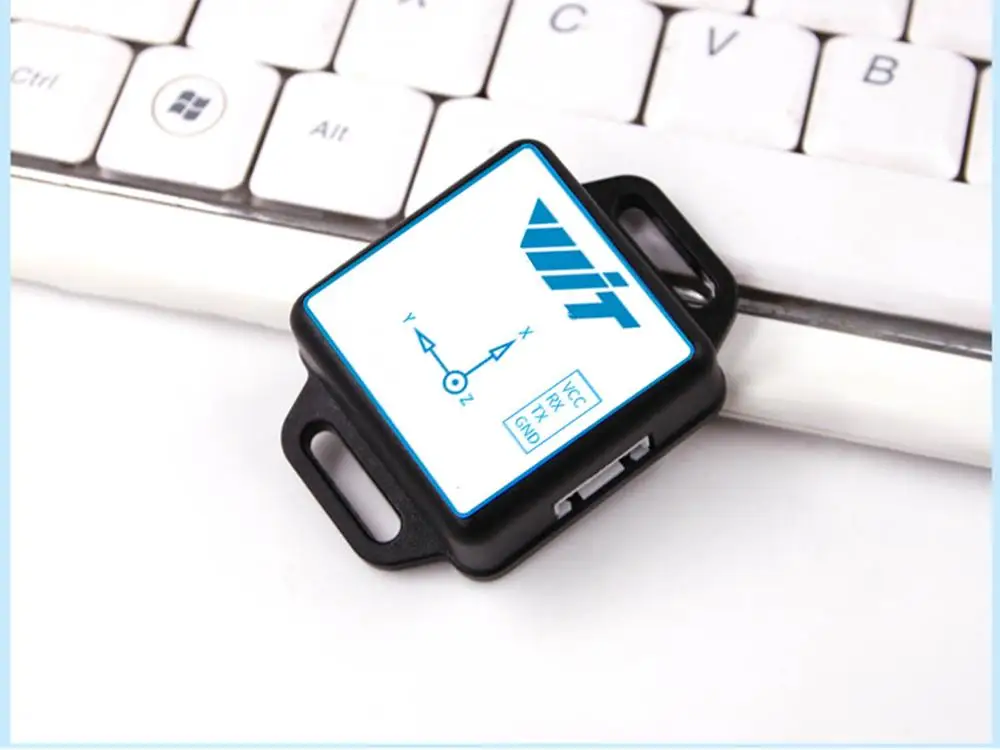 Интеллектуальный девять осей Bluetooth гироскоп сенсор три оси акселерометр угол измерения магнитного поля BWT901CL