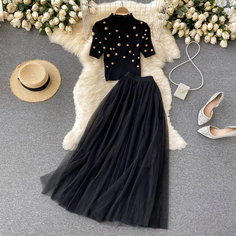 

Delicate Heavy-work Beading Short-sleeved Sweat Sweater Top + High Waist Gauze Skirt Women Celebrity Style 2pcs Mesh Tulle Suit