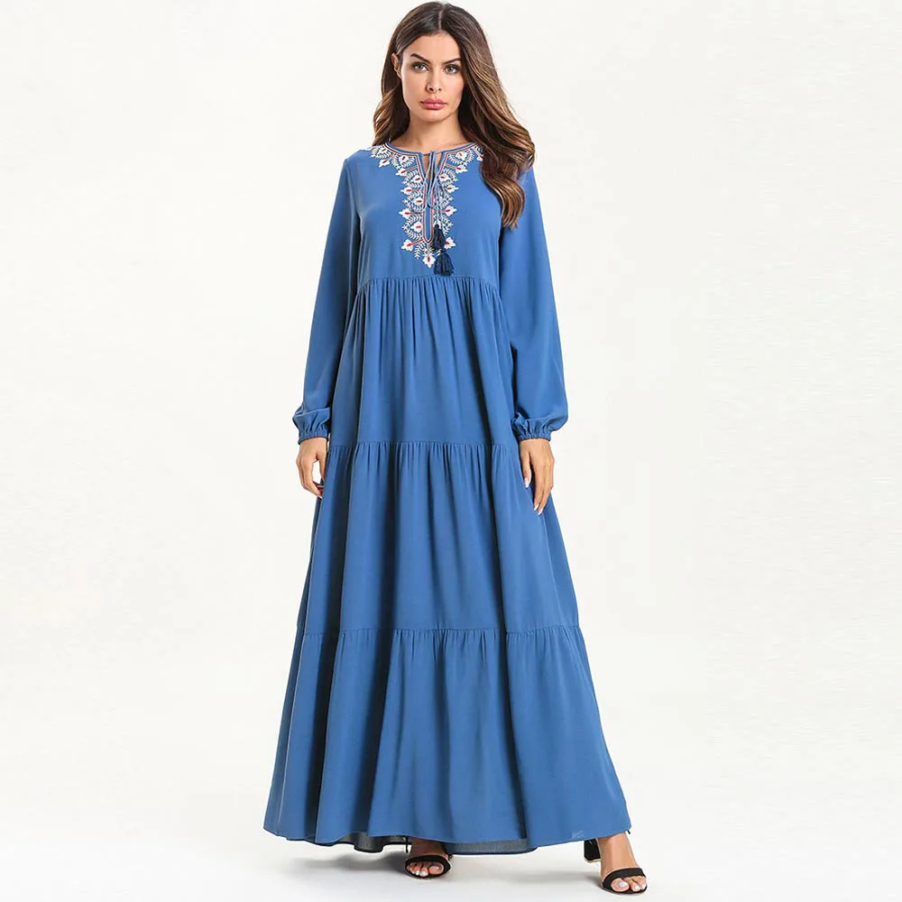 

Fashion Women's Long-sleeved Stitching Embroidered Neckline with Multi-layered Pleated Oversize 3XL 4XL Muslim Long Dresses