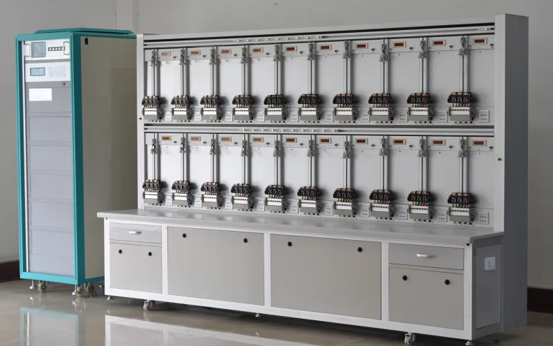 Three Phase Energy Meter Test In Groups Multimeter Test Bench