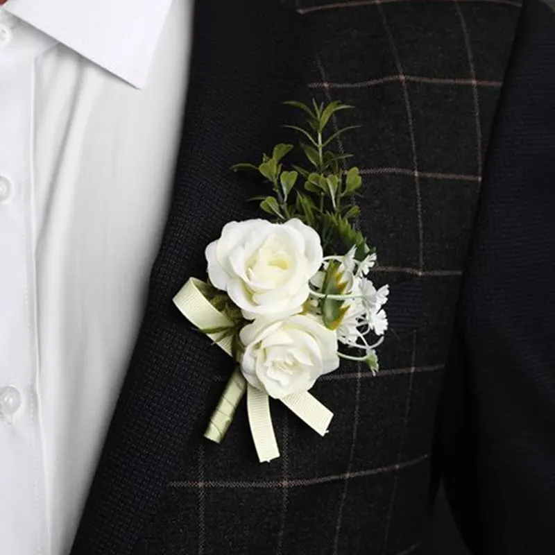 WeddingCorsagesandBoutonnieresforMenGroomSilkRoseBoutonniere