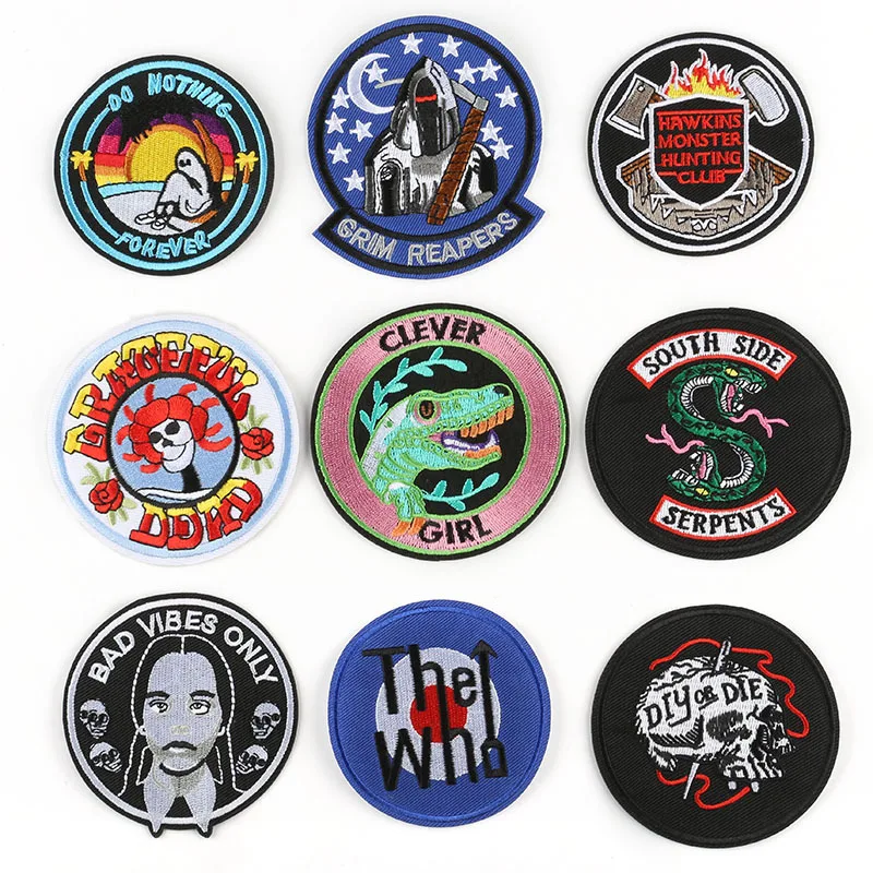 New-Tactical-Slogan-Round-Morale-Badge-Skull-Snake-Dinosaur-Iron-on ...