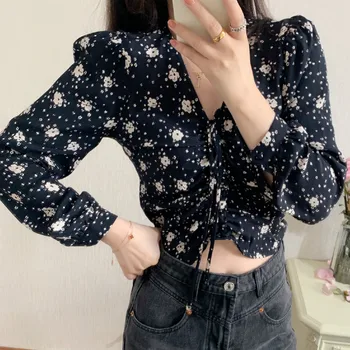 

Women Shirt 2020 Spring and summer new thin V-neck retro short shirt