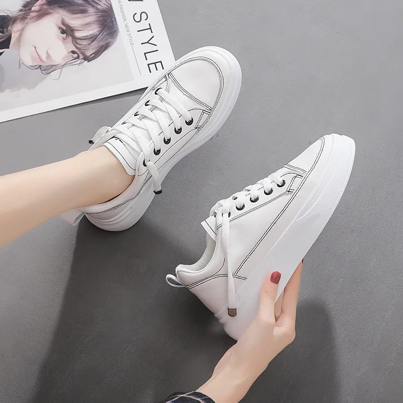 

2020 Autumn Flange Small White Shoes Woman Motion Leisure Time Skate Shoes Student Increase Run Shoe Single Shoes Sneakers