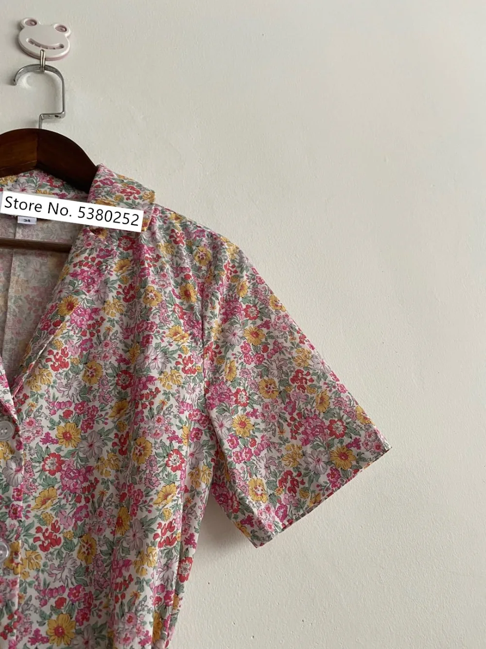 2020 New Floral Women Dress V-nevk Short Sleeve Single-breasted Double Pockets Knee-length Dresses Holiday With Sashes Sundress 2020 New Floral Women Dress V-nevk Short Sleeve Single-breasted Double Pockets Knee-length Dresses Holiday With Sashes Sundress