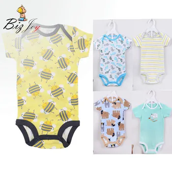 

Random 5pcs Baby Boy Triangle Rompers Short Sleeve Cotton O-Neck 0-24M Newborn Infant Summer Jumpsuit Climb Clothes Play Mats