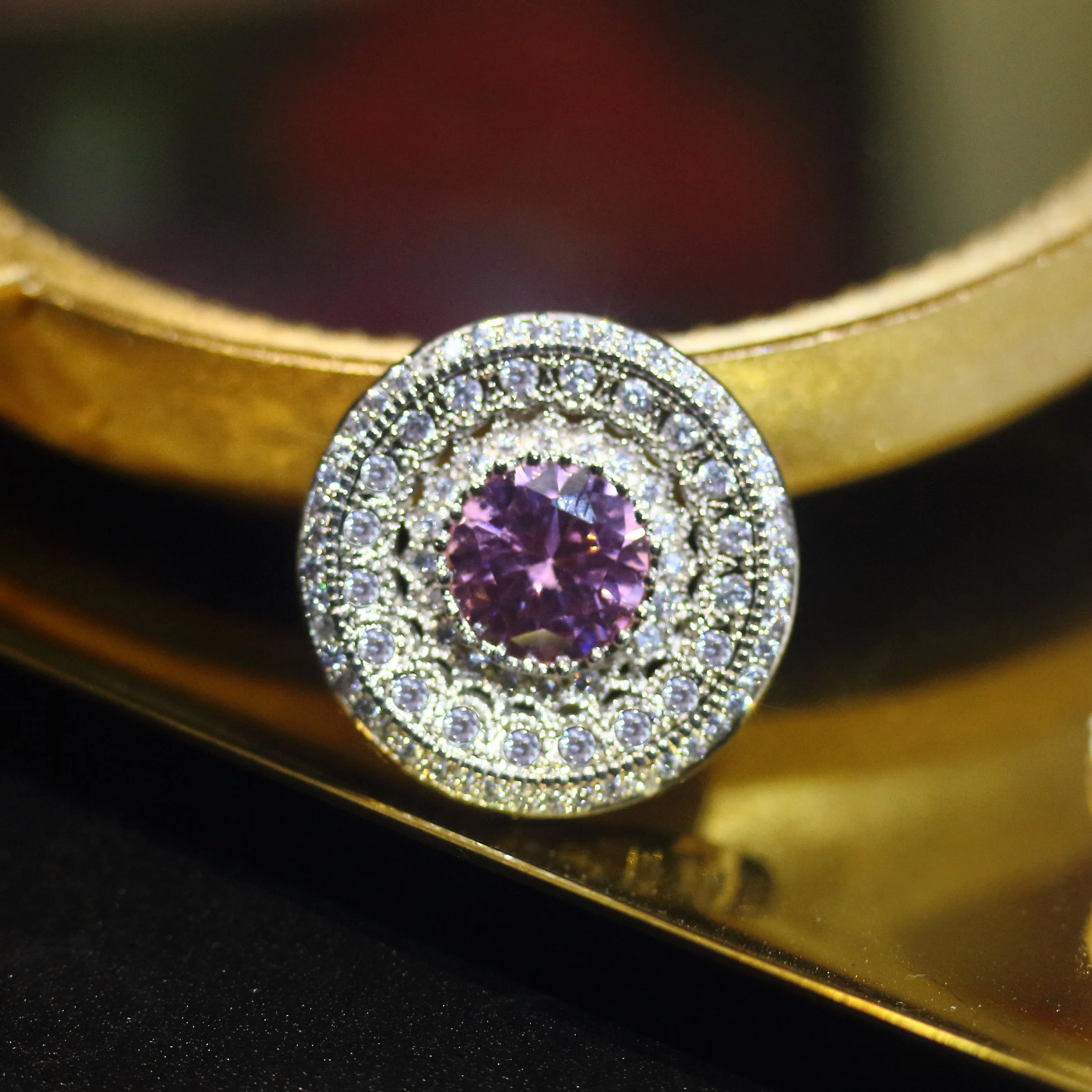 

Hhh luxury rhinestone buttons coat coat coat round diamond crystal female buttons zircon buttons diy