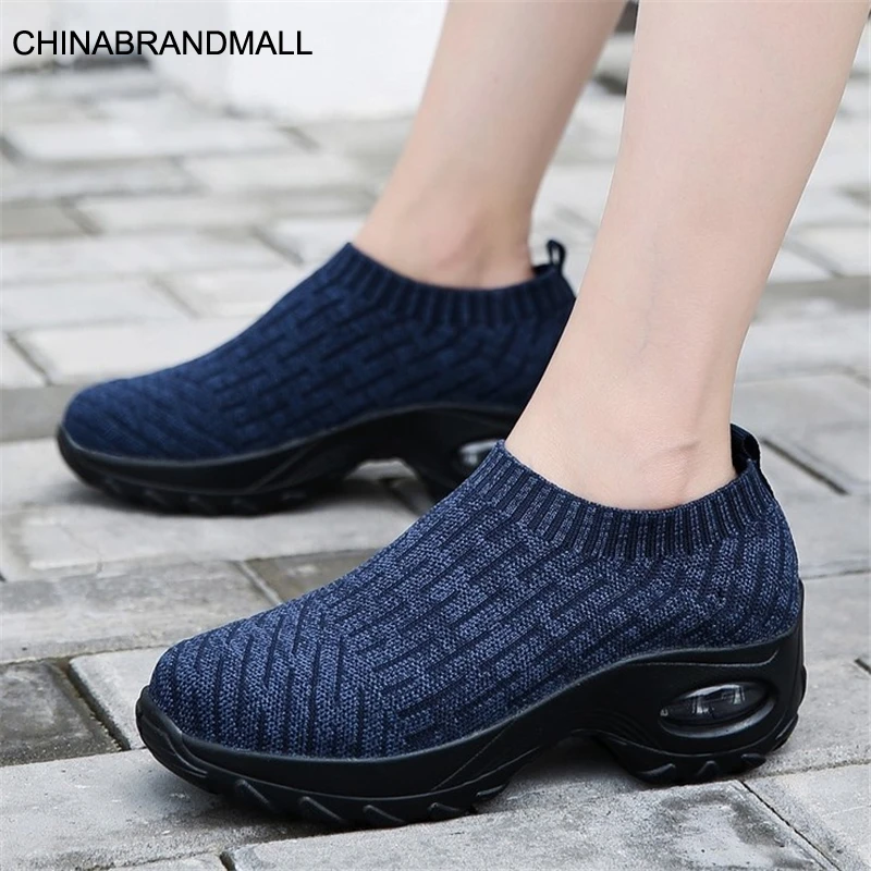 

NAUSK Breathable lightweight Women's sneakers New Knitted mesh Fitness shoes Casual comfortable Creeping shoes 35-42