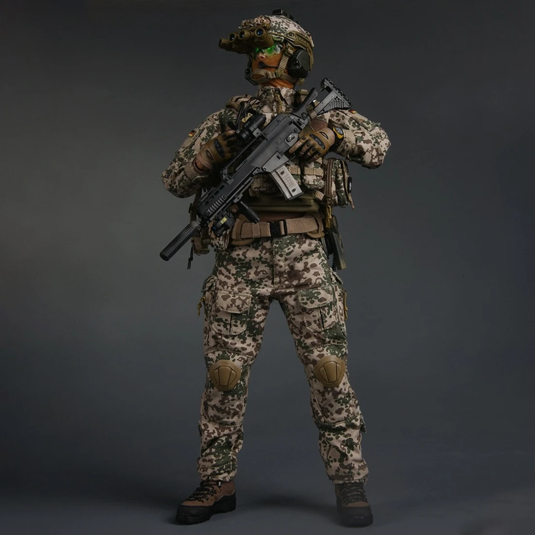 

MODIKER 1/6 30cm Soldier Model Realistic Headsculpt DIY Movable Navy Special Forces Military Figure Action & Toy Figures