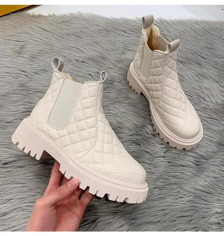 Shoes Woman  Boots Non-Slip Snow Boots Women Raise The Bottom Warm with Velvet Short Lattice Luxury Designer Beige Black 