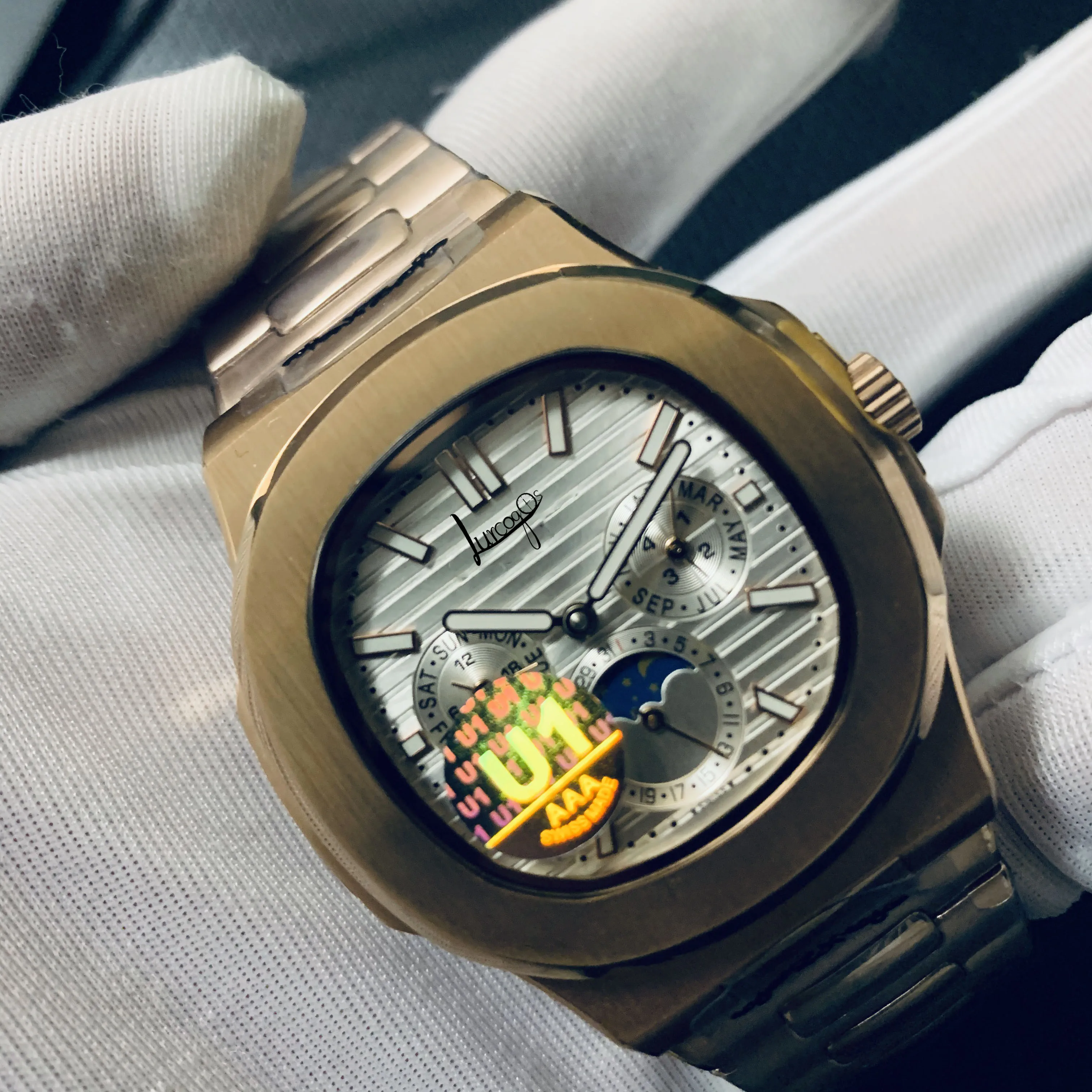 

new P-P self-winding sliding smooth second hand AAA quality All small dials can use 315L stainless steel