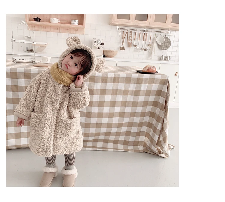 Winter new fashion baby girls hooded thicking warm Cotton padded coat Children Fur on Both Sides wear Outerwear