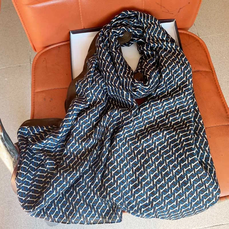 XCP006 blue brown Зимний шарф, женские роскошные брендовые шарфы, шарфы, пашмины, теплый шейный платок, шаль в клетку, с принтом, для женщин, хиджаб - Color: XCP006 blue brown