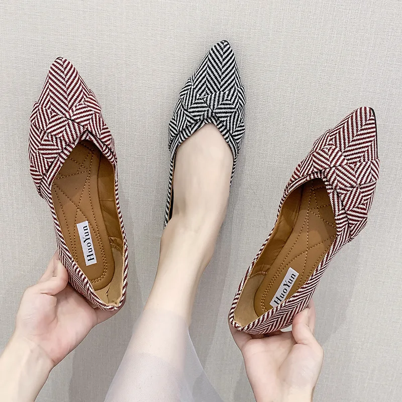 

Women's Moccosins 2019 Summer New Style Pointed Flat Lazy Slip-on Shallow Mouth Single Shoes Fairy Wind Gentle Shoes