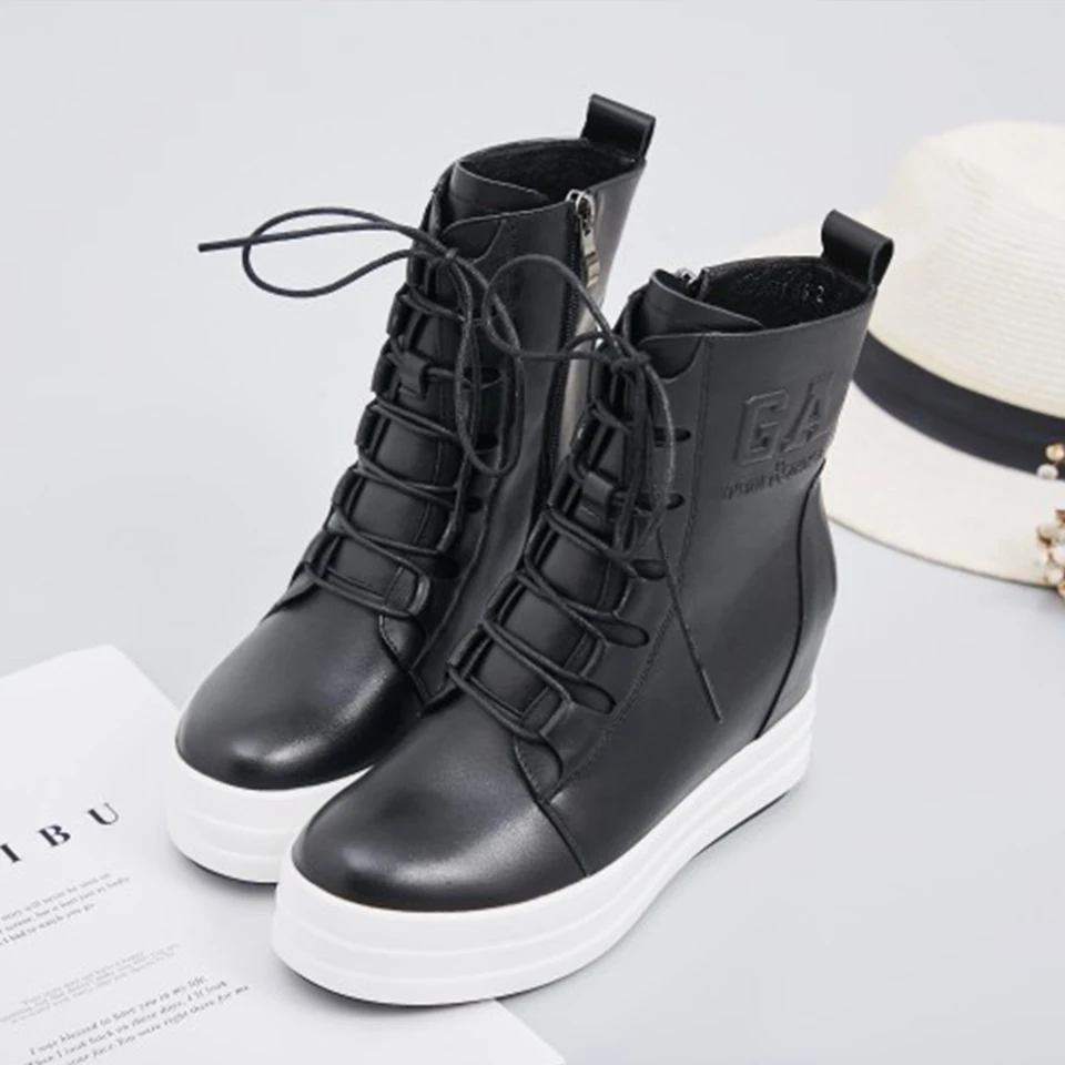 

BELLECOM Autumn and Winter New Muffin Thick Bottom Shoes with Martin Boots