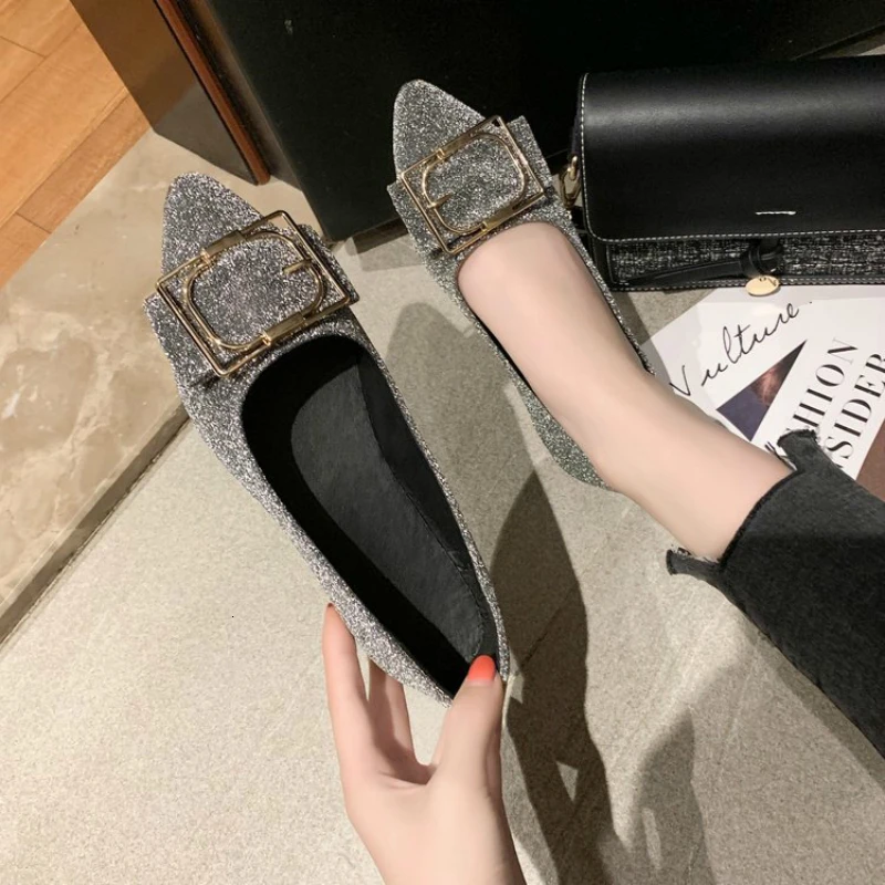 

2019 Single Shoe Woman Sharp Flat Bottom Joker Leisure Time Set Foot Doug Shoe One Pedal