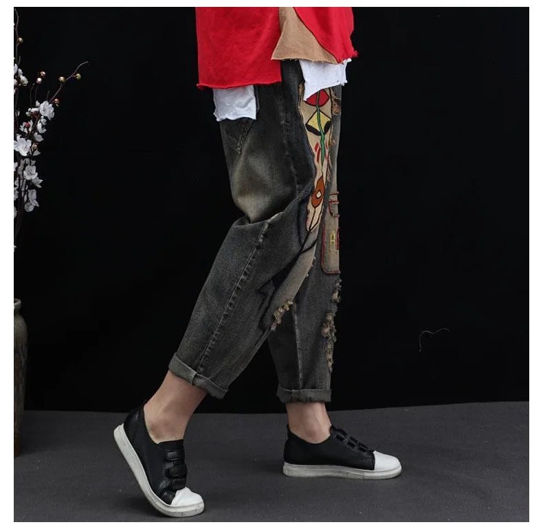 Personalized Character Patchwork Denim Harem Pants For Women National Vitnage Hole Ripped Jeans Woman Washed Embroidery Trousers