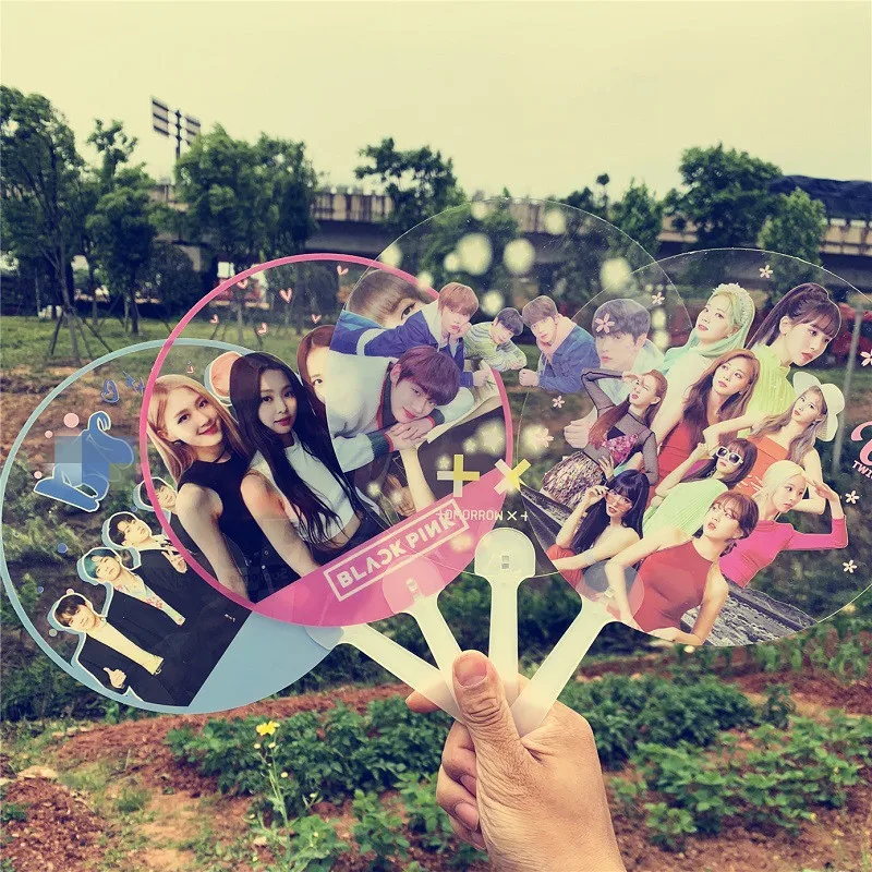

10 pcs/lot KPOP BLACKPINK TWICE TXT fan JUNGKOOK JIMIN SUGA JIN J-HOPE RM portable hand fan party supplies for gift