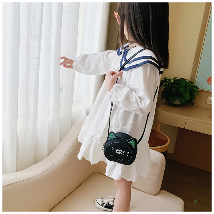 14401503250_1495844422